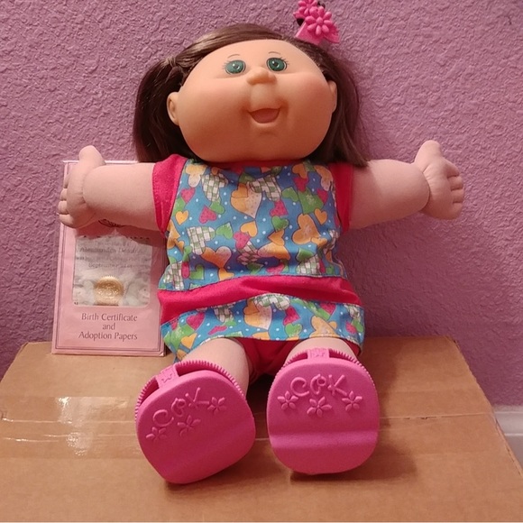 Pop ‘N Style 2009 Brunette Cabbage Patch Kids Doll - Picture 5 of 7